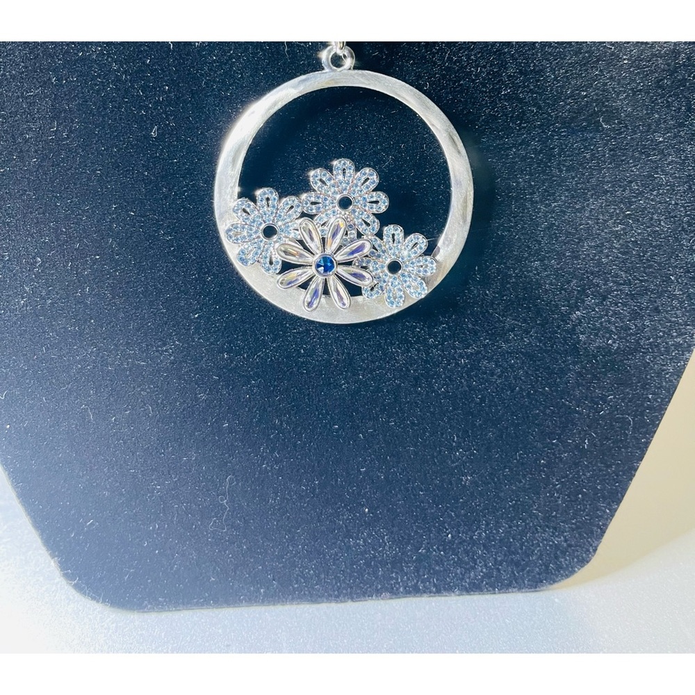 Touchstone Crystal Flourishing Pendant NIB